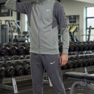 Men's waterproof nylon training suit